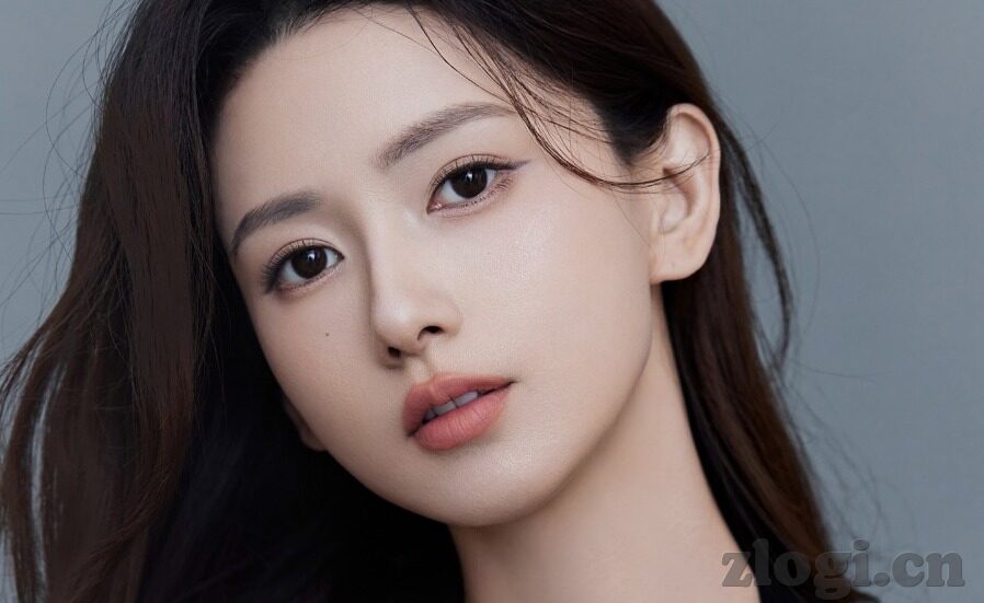 成人精品免费视频-成人世界的隐秘角落，探索成人精品免费视频的真相